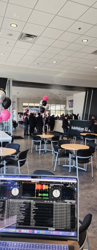 Gallery photo 2 of Absolute Party
