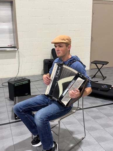 Gallery photo 5 of Accordion Ambience