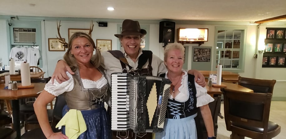 Gallery photo 14 of Accordion Music by Richard Watts
