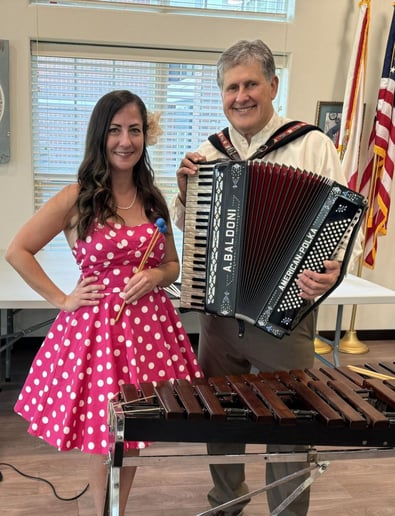 Gallery photo 15 of Jimmy Horzen - Versatile Accordionist
