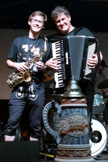 Gallery photo 16 of Jimmy Horzen - Versatile Accordionist