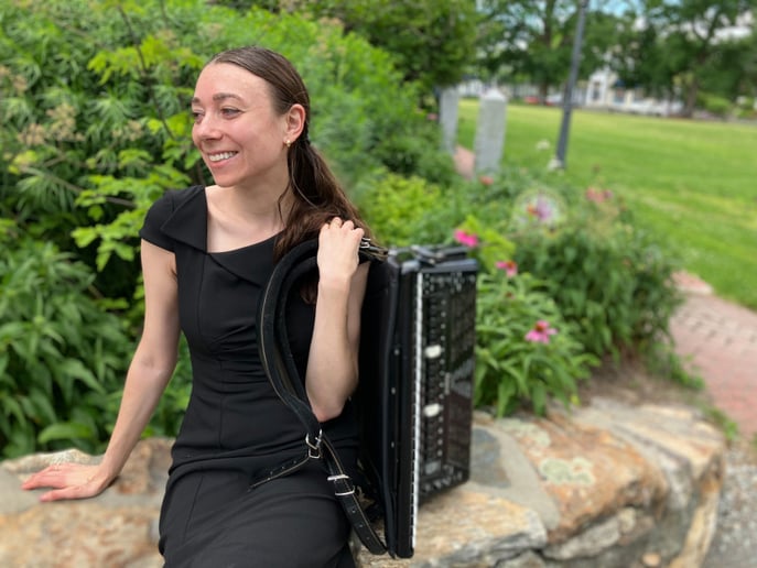 Gallery photo 3 of Danielle Renzi - Accordionist