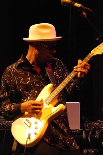Gallery photo 8 of A.C.E (Aaron Chapman Experience)