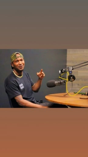 Gallery photo 1 of Ace Jonez