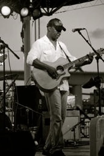 Gallery photo 5 of Ace Winn