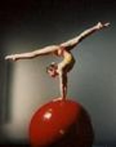 Gallery photo 5 of Aces Of Acts Cirque Entertainment Las Vegas