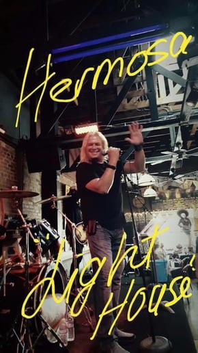 Gallery photo 9 of Acoustic Classic Rock or Electric