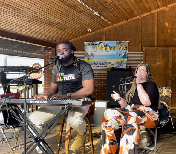 Gallery photo 2 of Music for Soul Duo