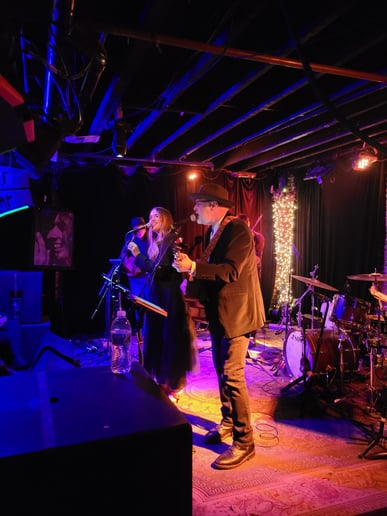 Gallery photo 9 of Kat & Ned Sing Songs