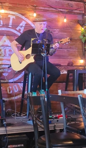 Gallery photo 5 of Acoustic Echoes
