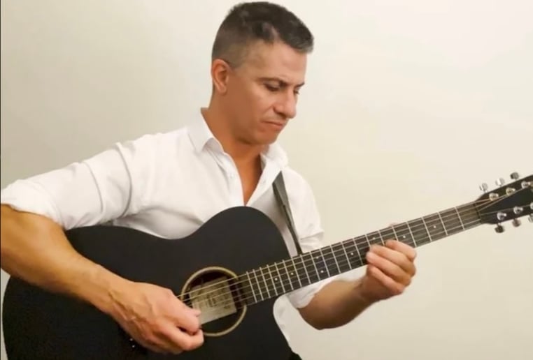 Gallery photo 3 of Acoustic Guitar solo act