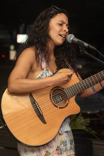 Gallery photo 3 of Alejandra Koss - Acoustic Latin Music Vibes
