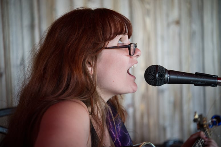 Gallery photo 3 of Acoustic Music by Rorie Kelly