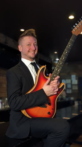Gallery photo 1 of JD Kostyk Acoustic Rock, Pop, R&B 70s - 90s