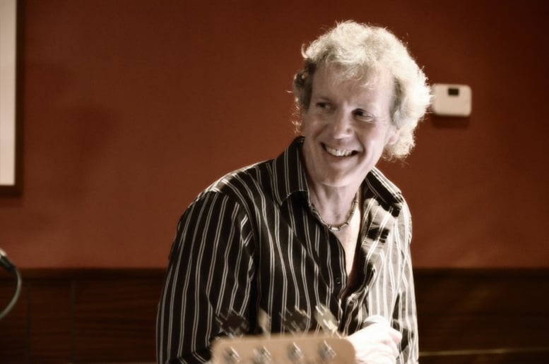 Gallery photo 9 of Acoustic Soul