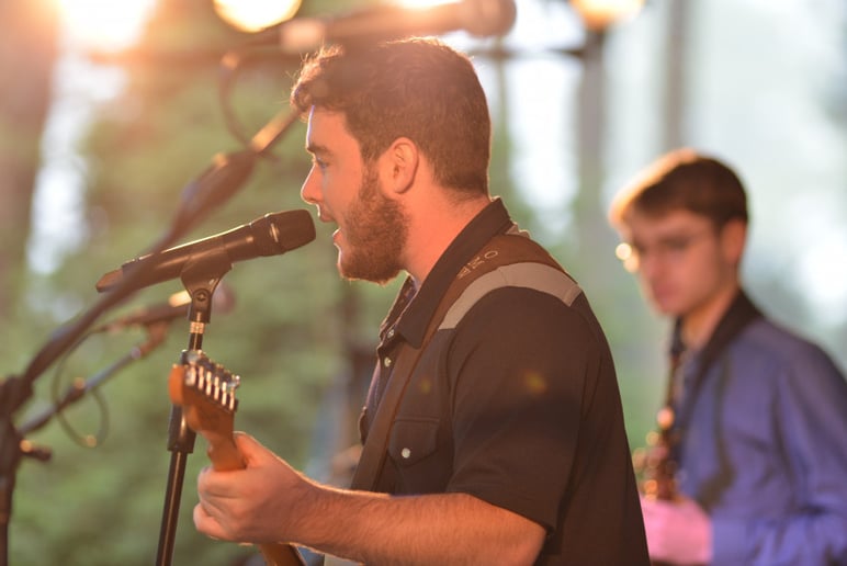Gallery photo 3 of Acoustic Stylings by Owen Walsh