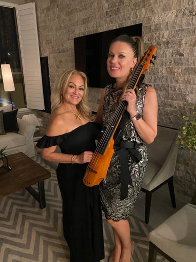 Gallery photo 4 of Acoustic/Electric Cellist