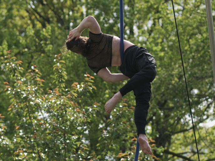 Gallery photo 3 of Acrobatic and Circus Specialty Performer