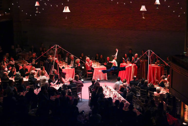 Gallery photo 1 of Circus EVO