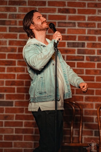 Gallery photo 9 of Adam Broud