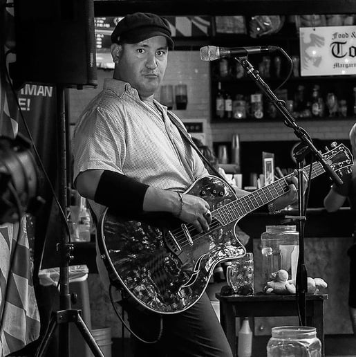 Gallery photo 2 of Adam Cruz Entertainment