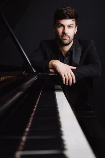 Gallery photo 1 of Adam Gravelle Piano