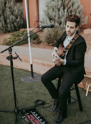 Gallery photo 1 of Adam Simons Music