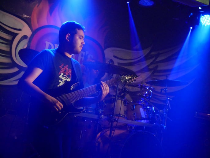 Gallery photo 1 of Adam Stolinski - Guitarist
