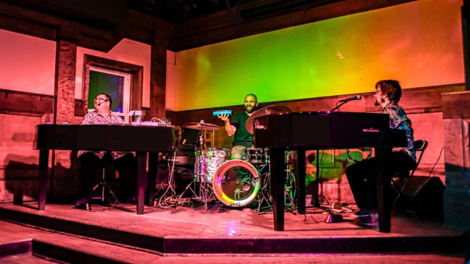Gallery photo 1 of AM Entertainment | Dueling Pianos & Interactive Piano Shows