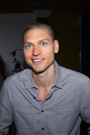 Gallery photo 10 of Standup Comedian Adam Tiller
