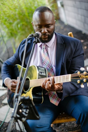 Gallery photo 9 of Ade Adu - Wedding Singer