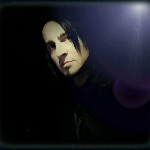 Gallery photo 2 of Adrian Alberts