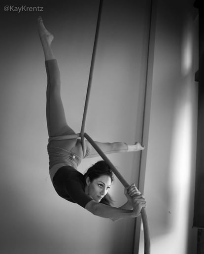 Gallery photo 3 of Aerial Acrobatics
