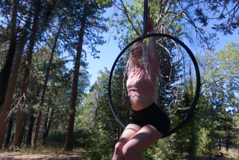 Gallery photo 3 of Aerial Artist Nichoel Ann