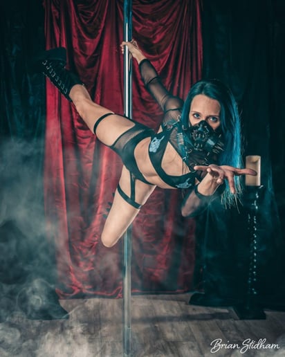 Gallery photo 2 of Aerial Artistry