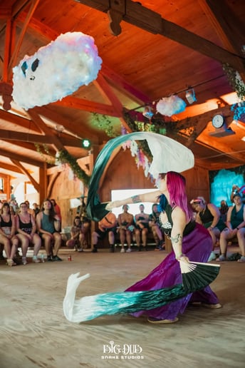 Gallery photo 6 of Medusa Venom - Aerial Arts & Exotic Dancer