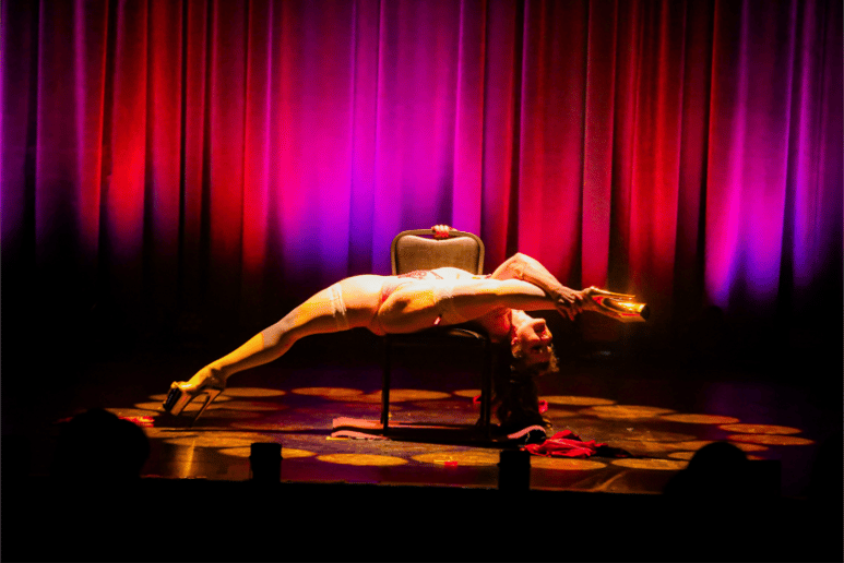 Gallery photo 4 of Sara James Aerial Burlesque