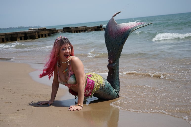 Gallery photo 1 of Miss Claira Bell