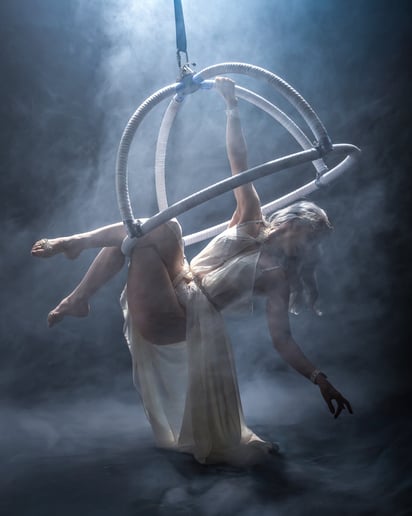Gallery photo 1 of Gigi Noree, Aerialist & Specialty Performer