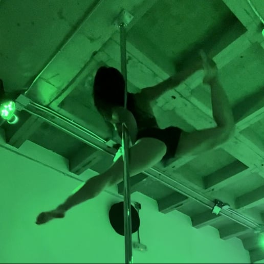 Gallery photo 4 of Chelsea - Aerialist