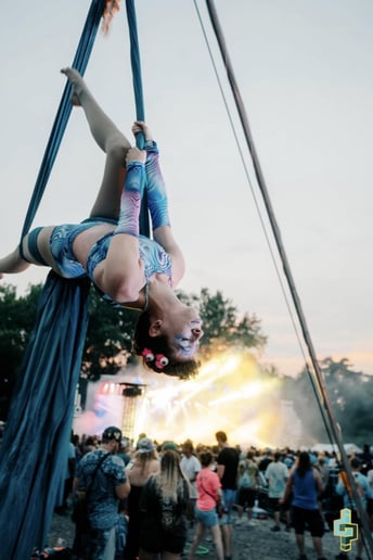 Gallery photo 10 of Aerialist/Fire Performer