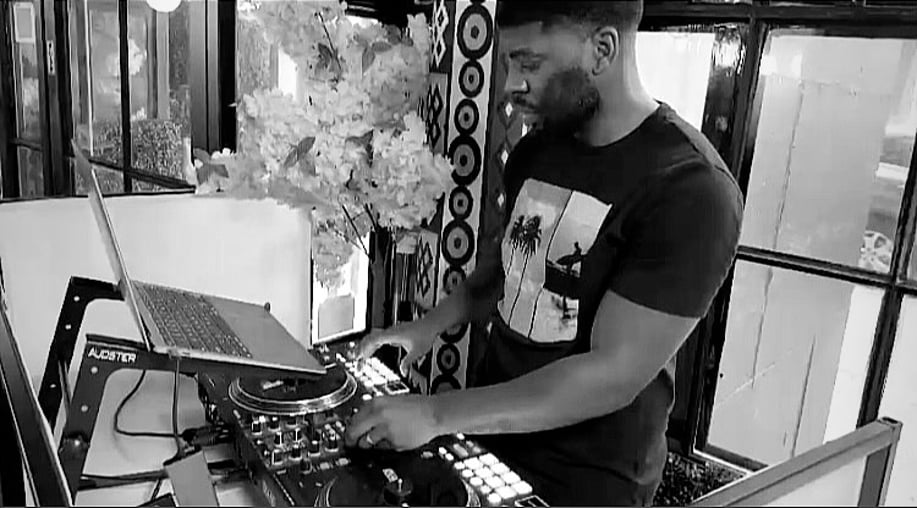 Gallery photo 5 of AfroVibes Dj Mike