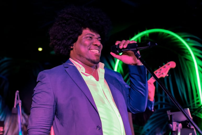 Gallery photo 3 of Afro23