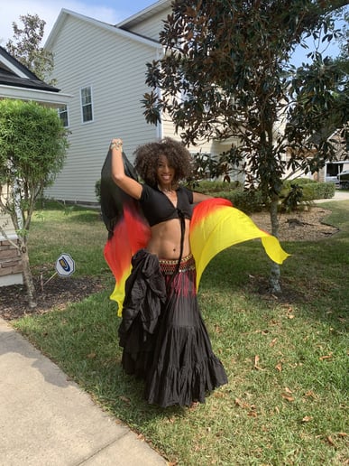 Gallery photo 1 of AfroDiva
