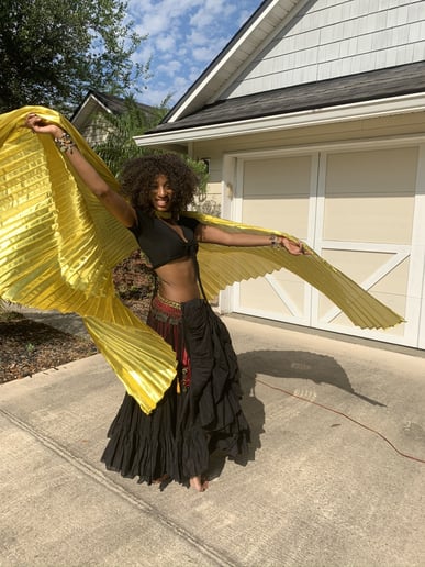 Gallery photo 2 of AfroDiva