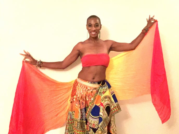 Gallery photo 3 of AfroDiva