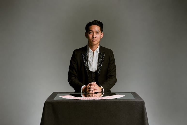 Gallery photo 3 of Allen He, the Magician
