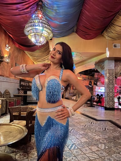 Gallery photo 1 of Ahoo -Persian BellyDancer