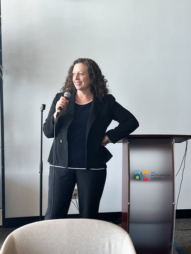 Gallery photo 1 of AI Speaker: No jargon. All action.