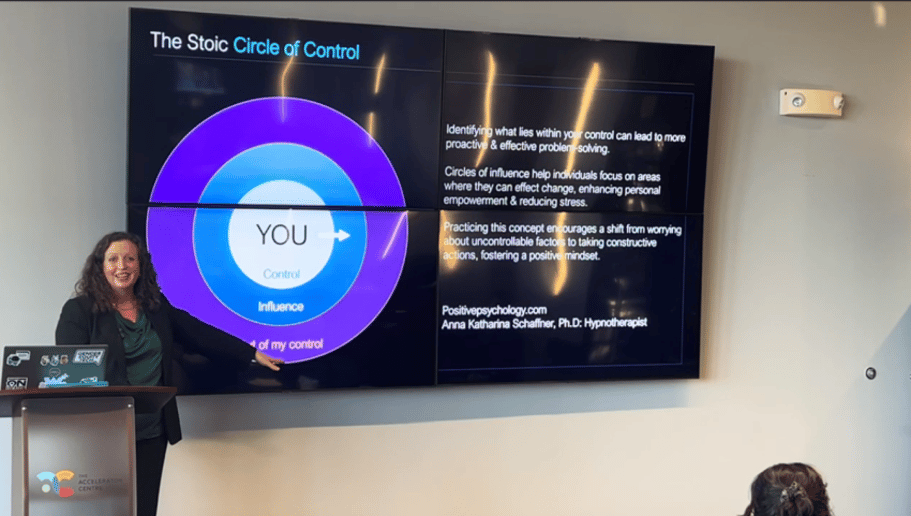 Gallery photo 13 of AI Speaker: No jargon. All action.